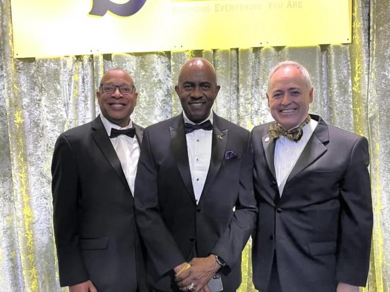 Ronald Johnson (center) Awarded 39th Black Engineer of the Year